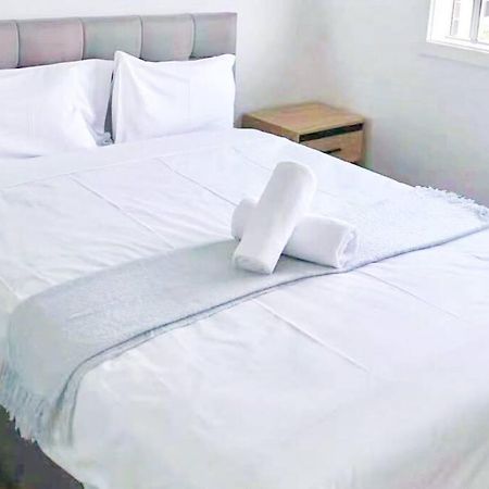 Kellyville 5Br Near Park And Shopping Mall ภายนอก รูปภาพ