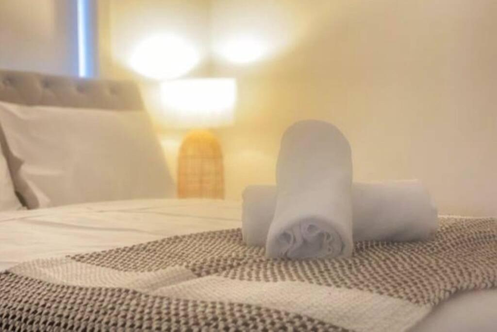 Kellyville 5Br Near Park And Shopping Mall ภายนอก รูปภาพ
